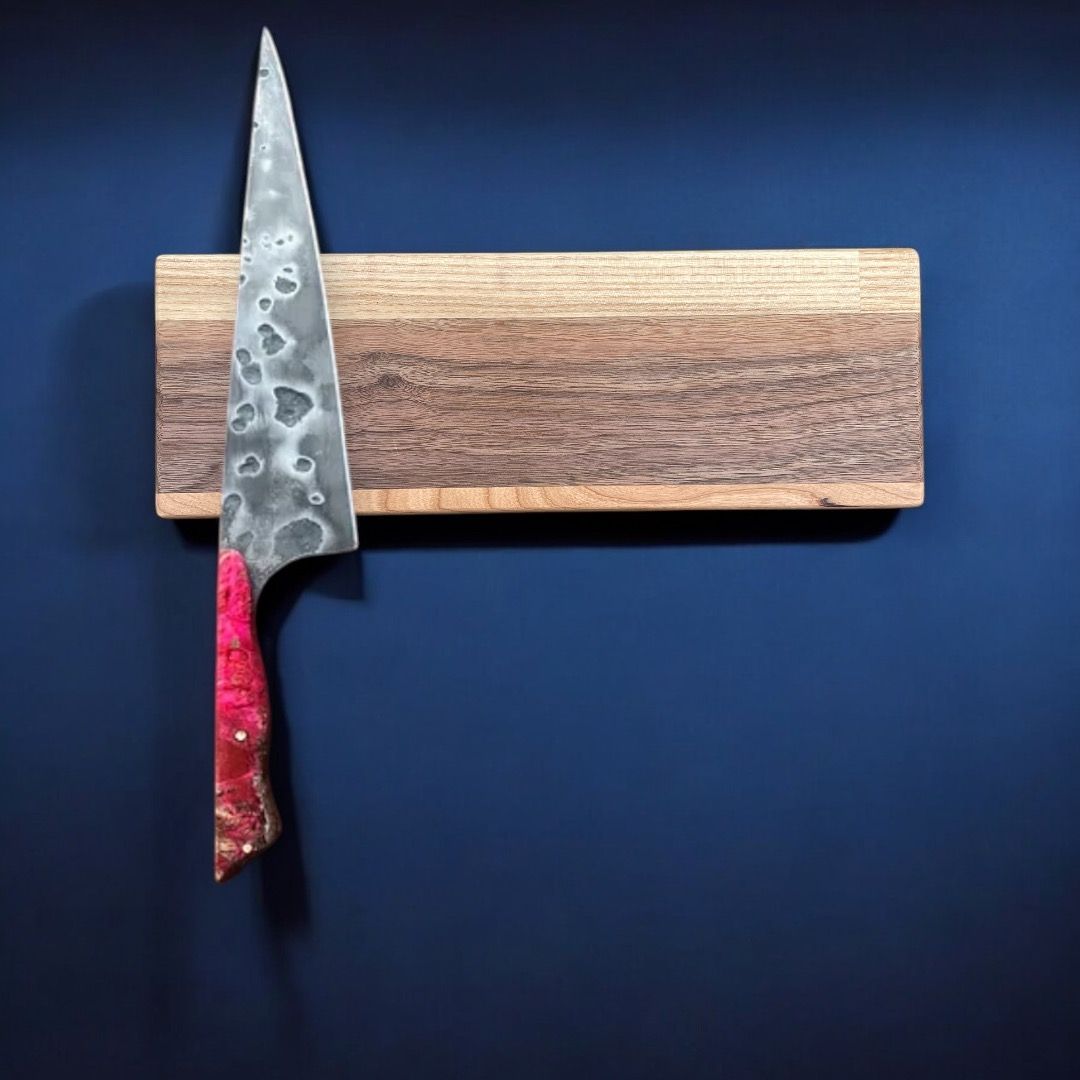Support à couteaux magnétique en bois de Noyer, Frêne et Cerisier (edge grain).