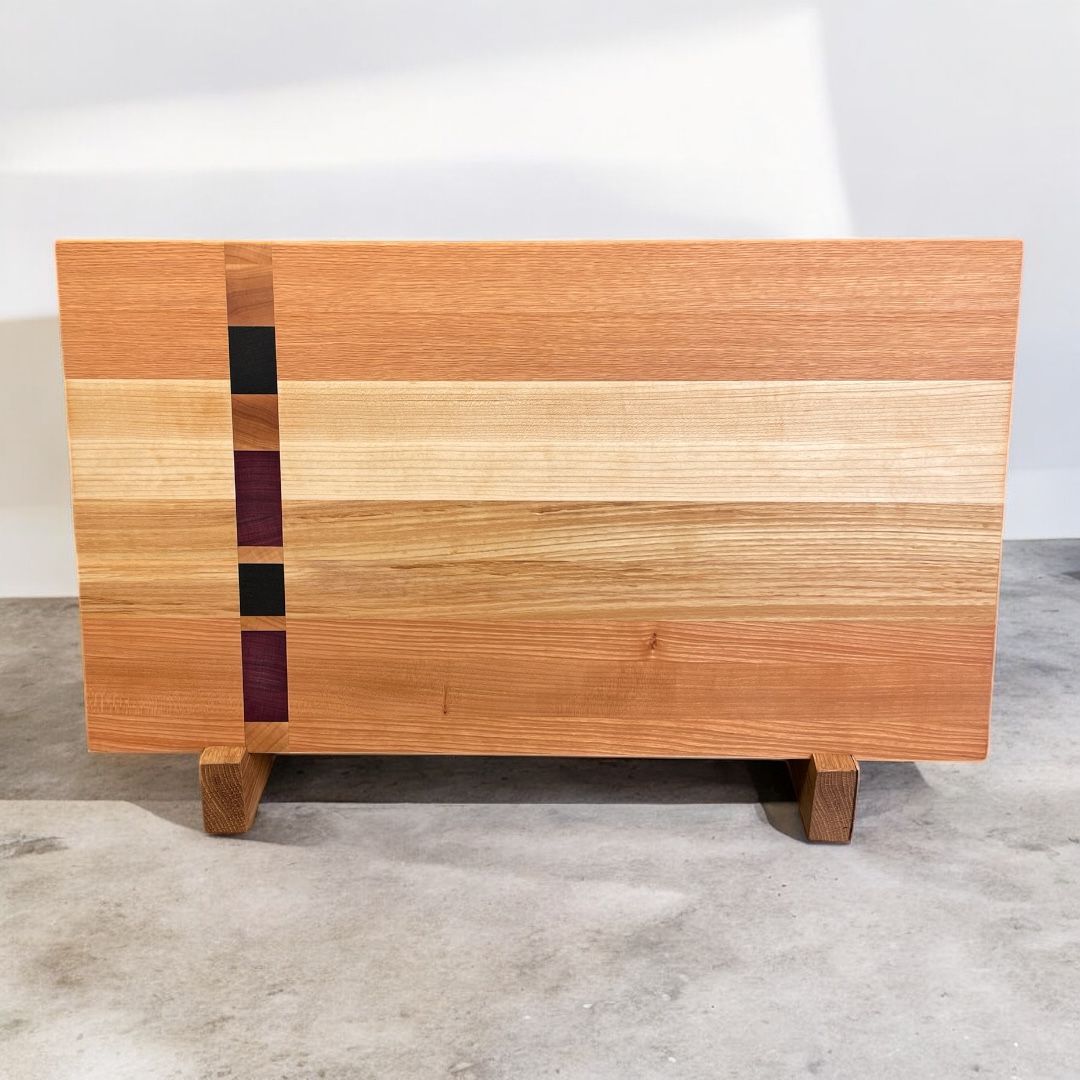 Planche à découper en bois de Frêne, Chêne, Érable, Cerisier, Wengé et PurpleHeart -bois exotique-. Fait en bouts et côtés de planches (end grain et edge grain).