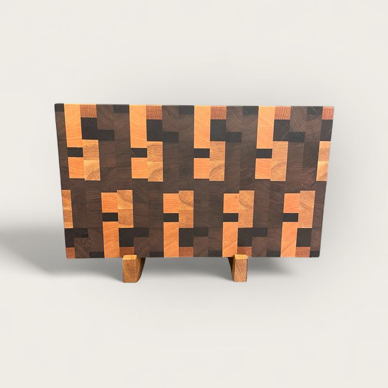 (Bloc) Planche à découper en bois de Noyer, Chêne, Frêne, Cerisier et Wengé (bois exotique). Fait en bouts de planches (end grain). 2 pouces d&#39;épaisseur.