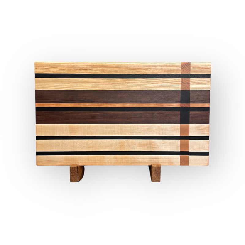 Planche à découper en bois d'Érable, Frêne, Cerisier, Noyer et Wengé, -bois exotique-. Fait en bouts et côtés de planches (end grain et edge grain).