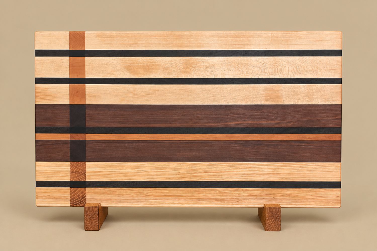Planche à découper en bois d'Érable, Frêne, Cerisier, Noyer et Wengé, -bois exotique-. Fait en bouts et côtés de planches (end grain et edge grain).