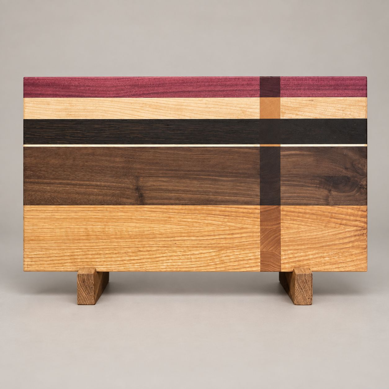 Planche à découper en bois de Frêne, Noyer, Érable, Wengé et PurpleHeart (bois exotique). Fait en côtés et dessus de planches (edge et end grain).