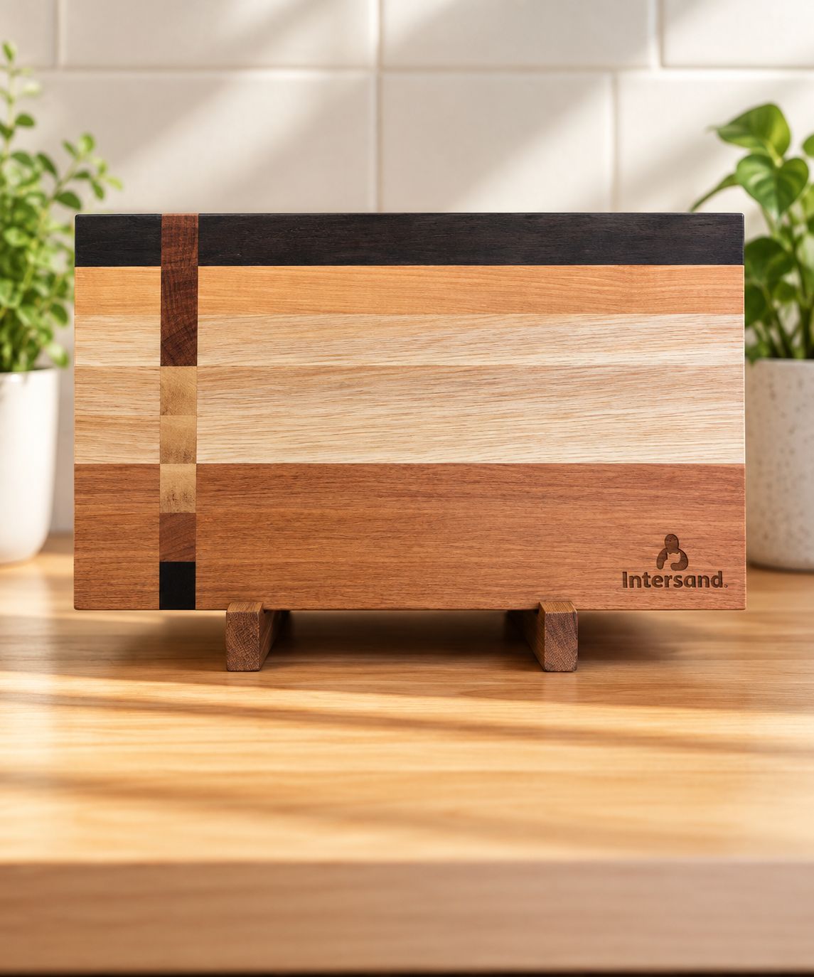 Planche à découper en bois de Chêne, Frêne, Cerisier et Wengé (bois exotique). Fait en bouts et côtés de planches (end grain et edge grain).