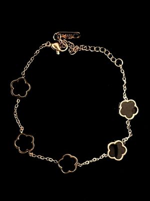 Black clover bracelet