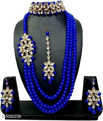 Attractive Beads Necklace Set