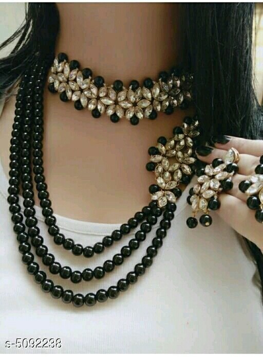 Attractive Beads Necklace Set