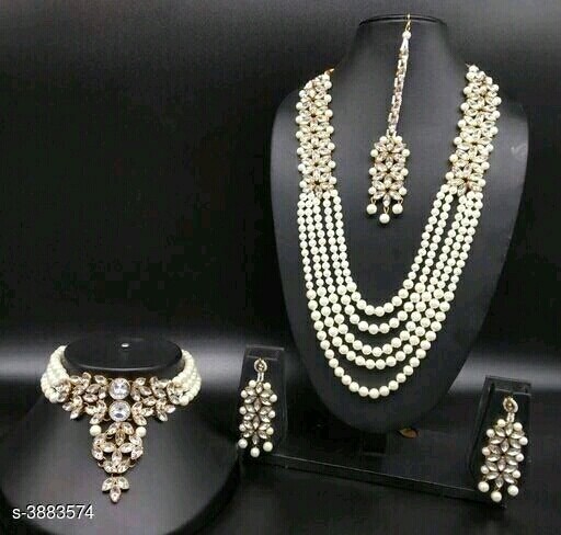 Beautiful Necklace Set
