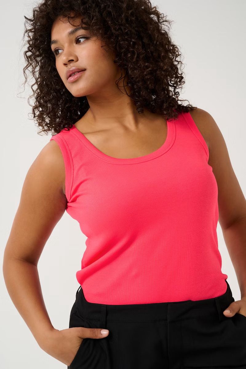 KAFFE CURVE / CARINA TANK TOP