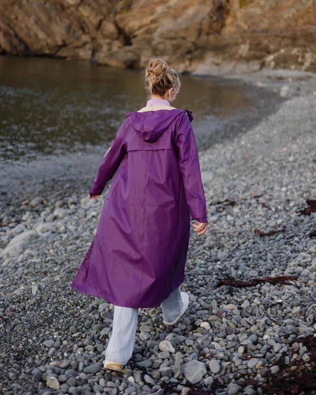 MERNINI / LONG RAIN COAT / FW25