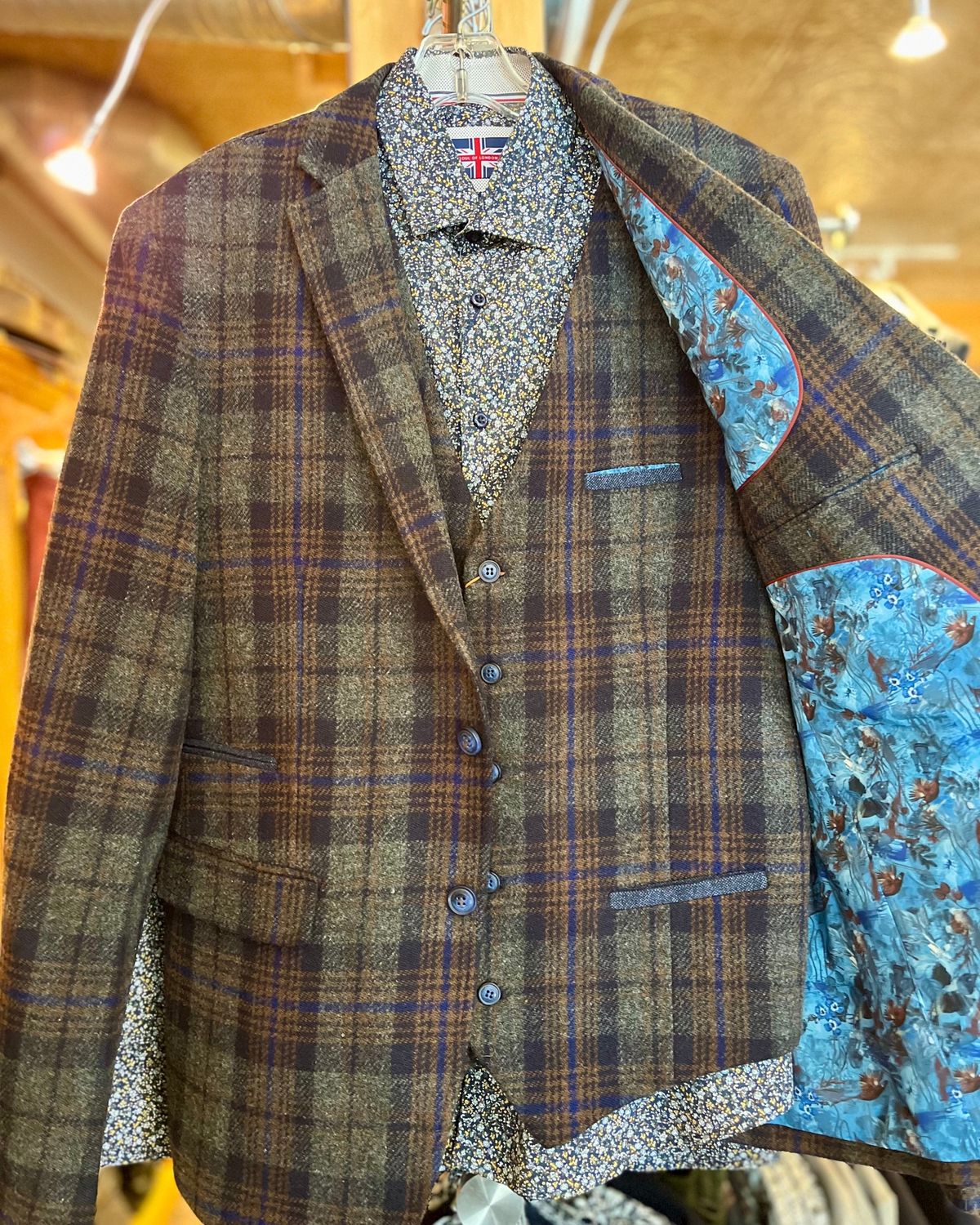 A FISH NAMED FRED / BLAZER TARTAN / FW25