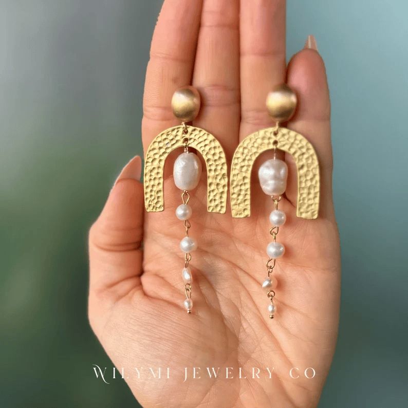 WILYMI / CLARITY CLEOPATRA PEARL EARRINGS