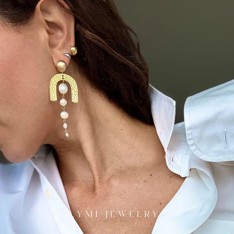 WILYMI / CLARITY CLEOPATRA PEARL EARRINGS