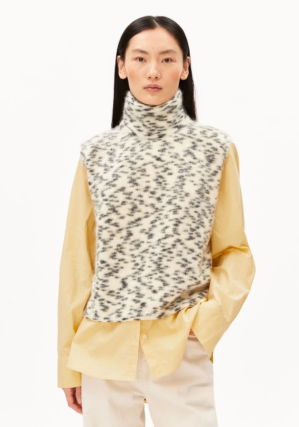 ARMED ANGELS / MOHAIR BLEND DOTS KNIT VEST / FW26