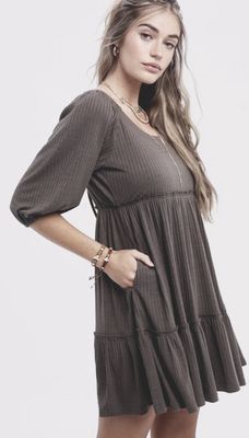 Listicle ribbed olive dress