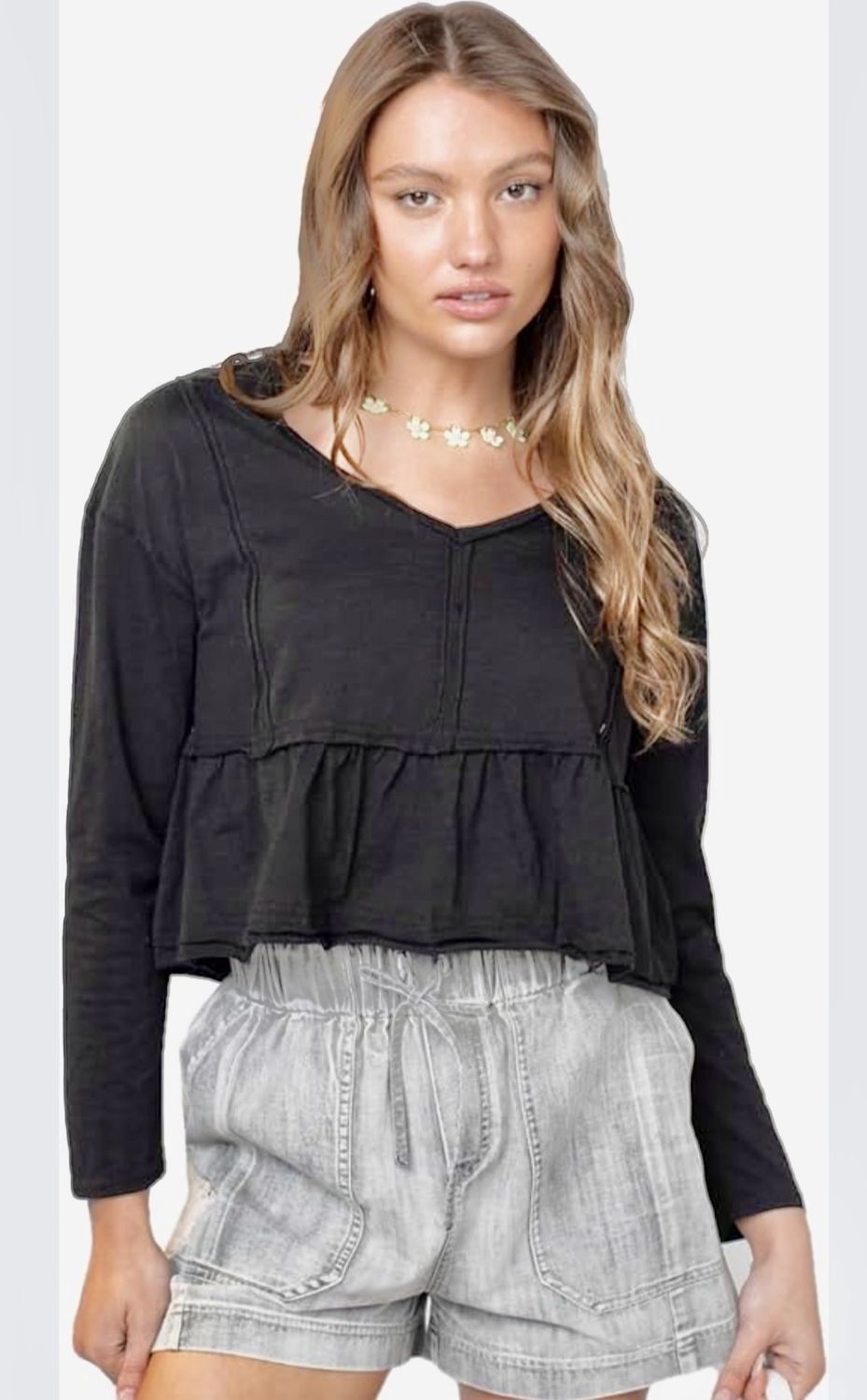 NewIn crop long sleeve black v neck shirt