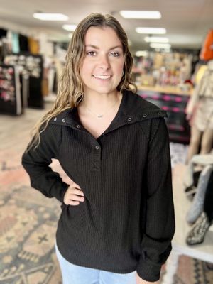 NewIn fold collar top