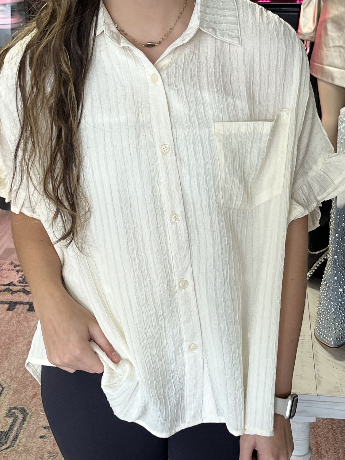 Easel cream top