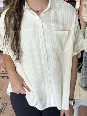 Easel cream top