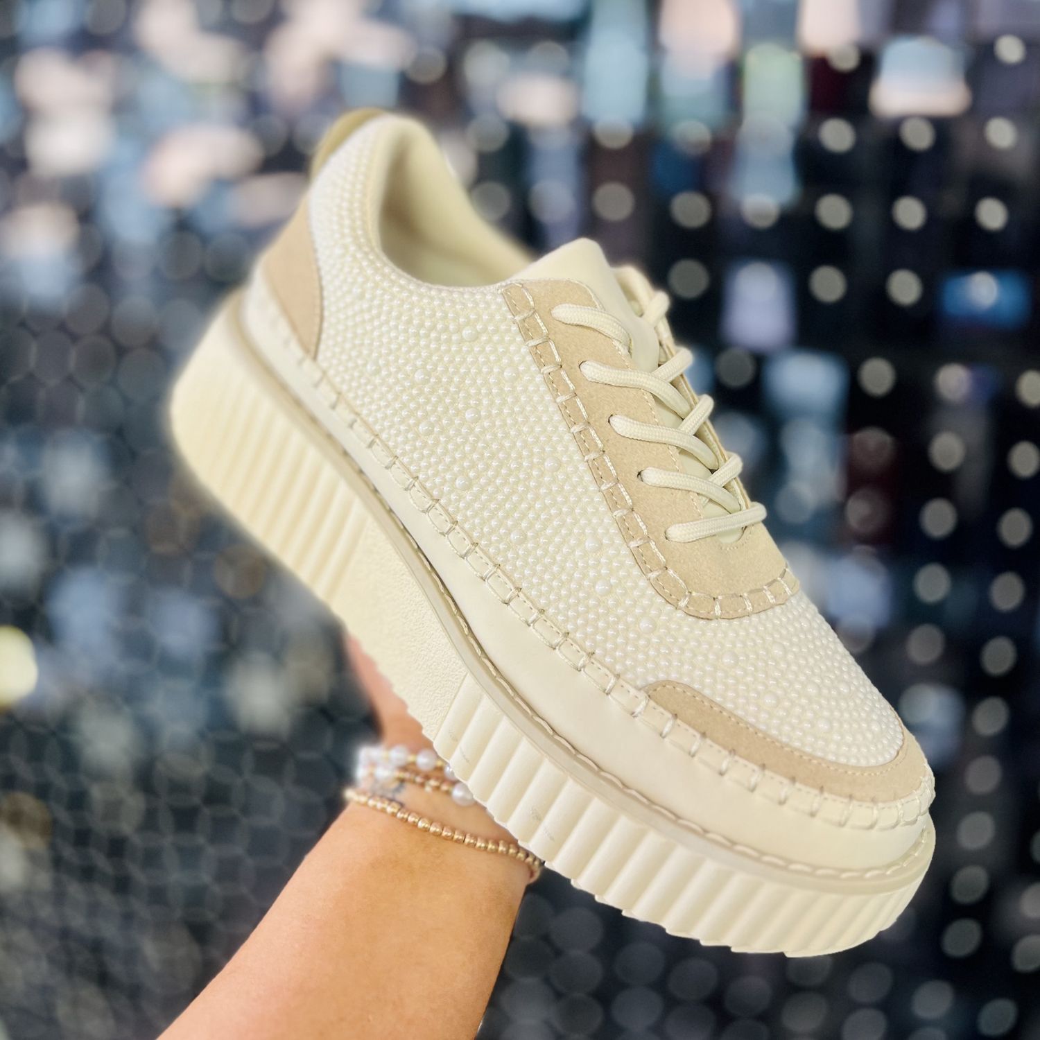 Pierre Dumas- sweet 2 cream/pearl tennis shes