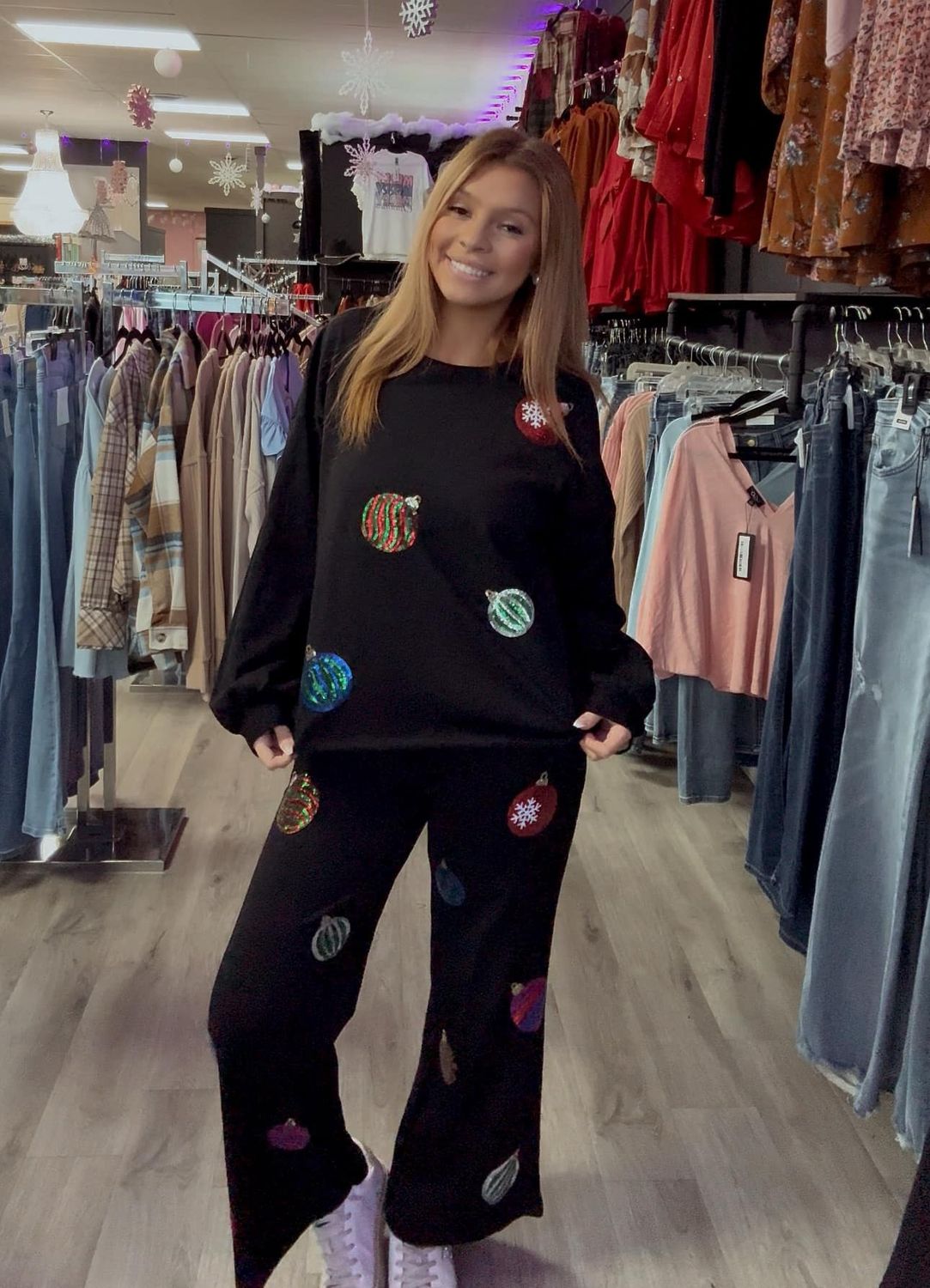 DECK THE HALLS 2 PIECE OUTFIT