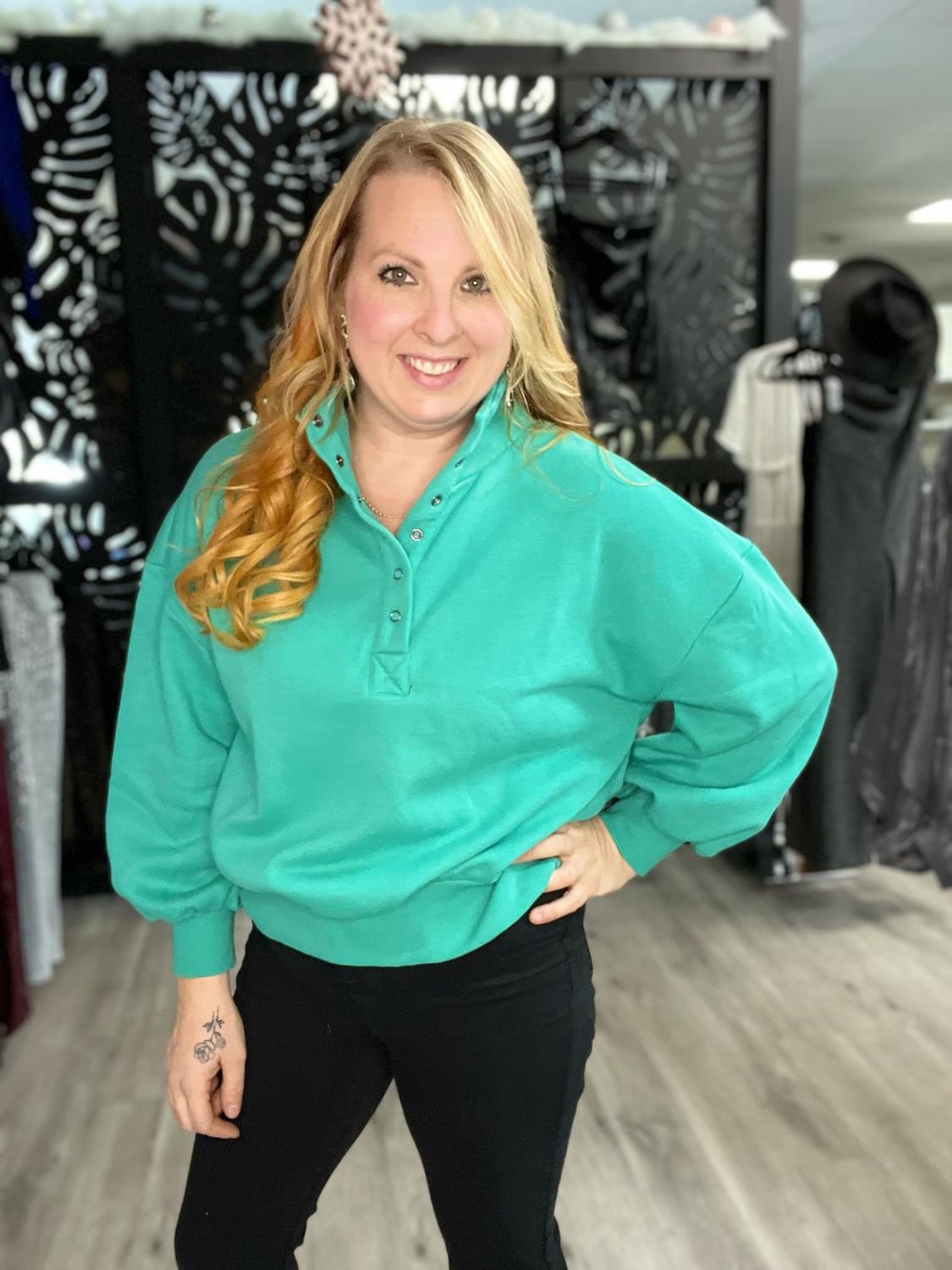Green Pull Over Long Sleeve Sweater