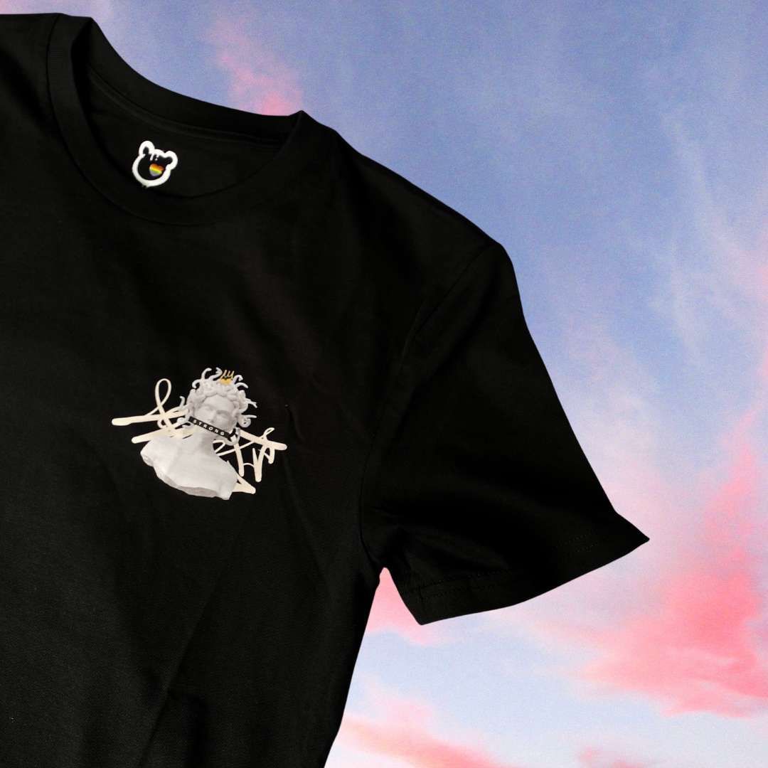 T-Shirt &quot;INVINCIBLE&quot; ♀
