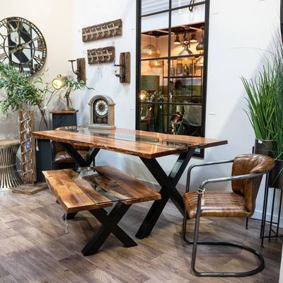 LIVE EDGE COLLECTION