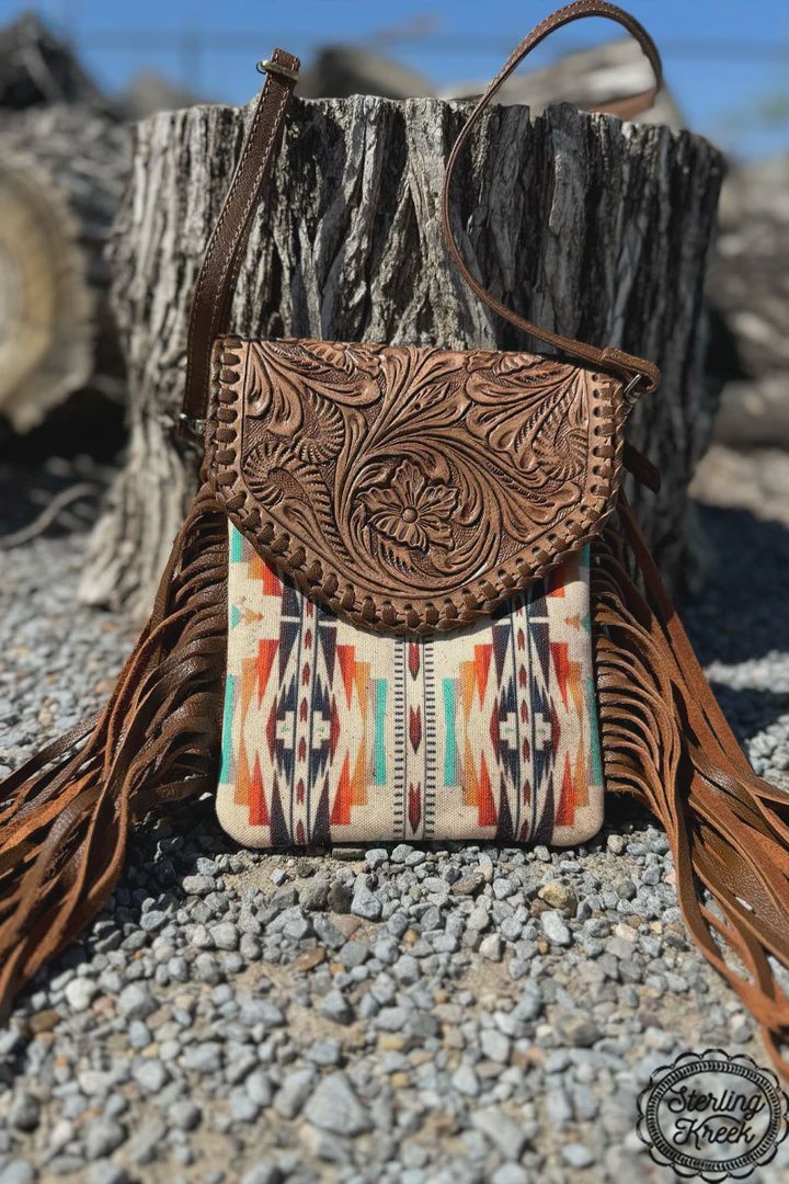 MANDALA BAY CROSSBODY BAG (includes matching credit card case)
