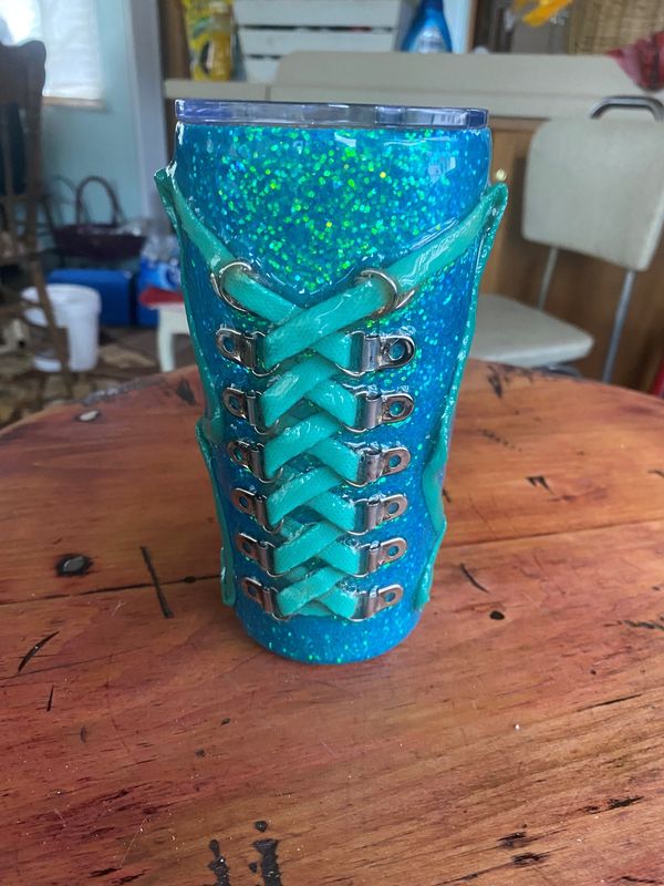 Blue Sneaker Yeti 20 oz Tumbler