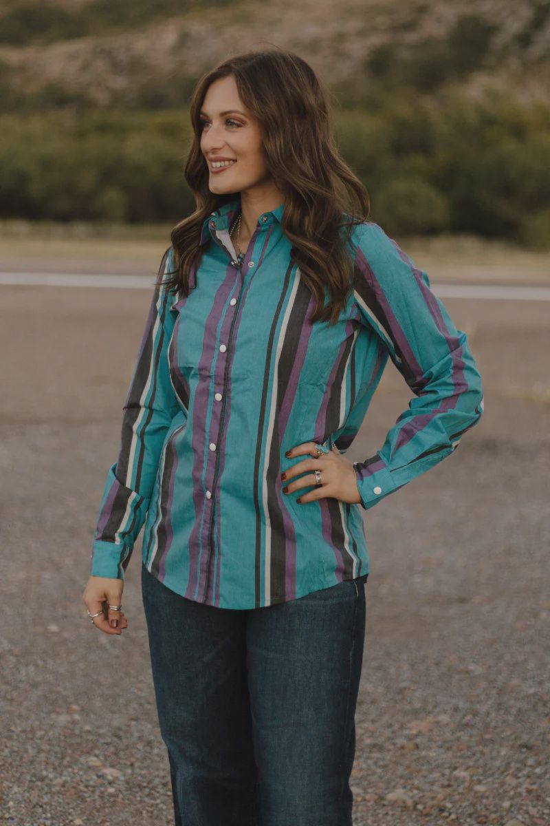 Gotta Be Me Button Up