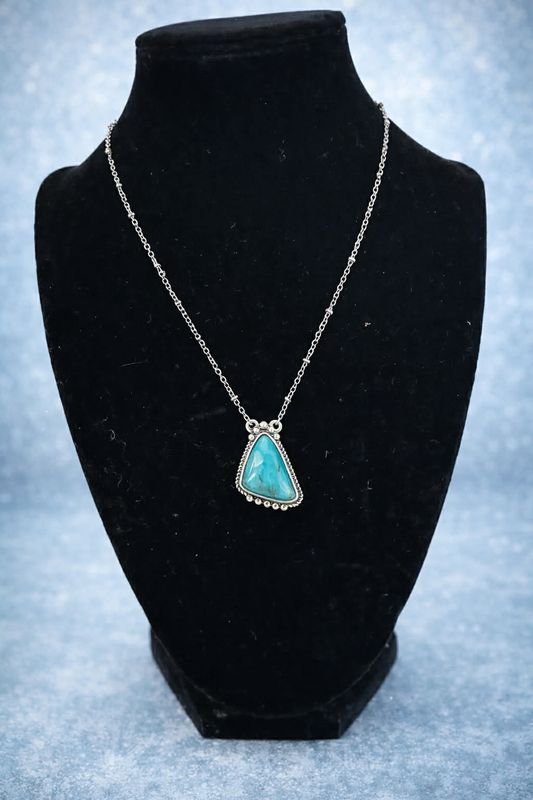 Pendant on delicate chain