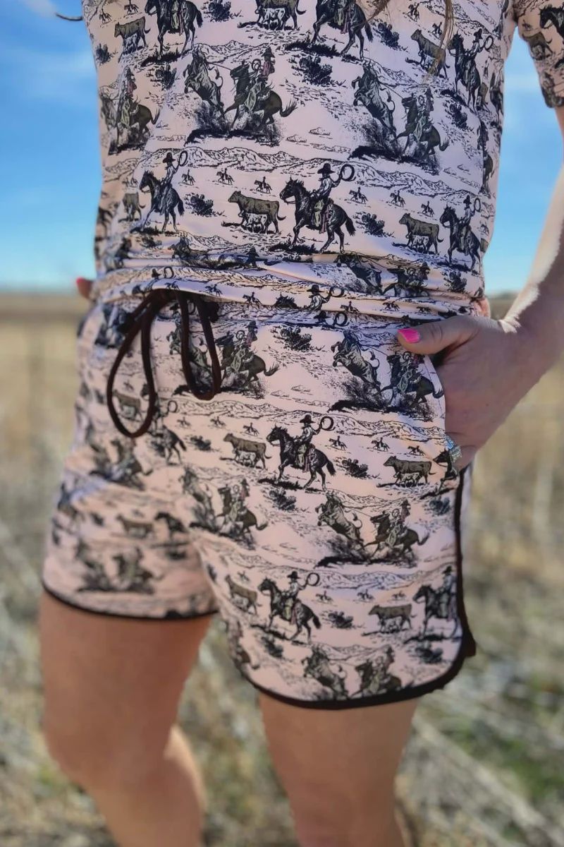 Day Workin Shorts (light pink)