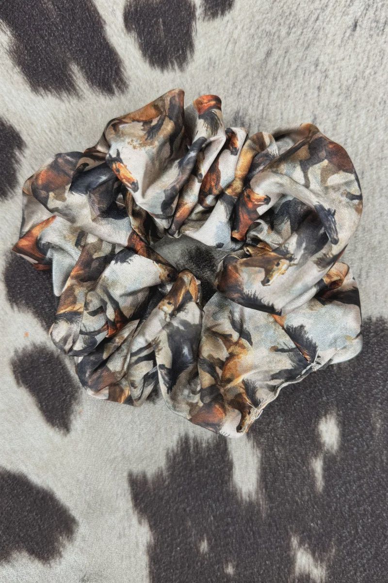 Dusty Trails Scrunchie