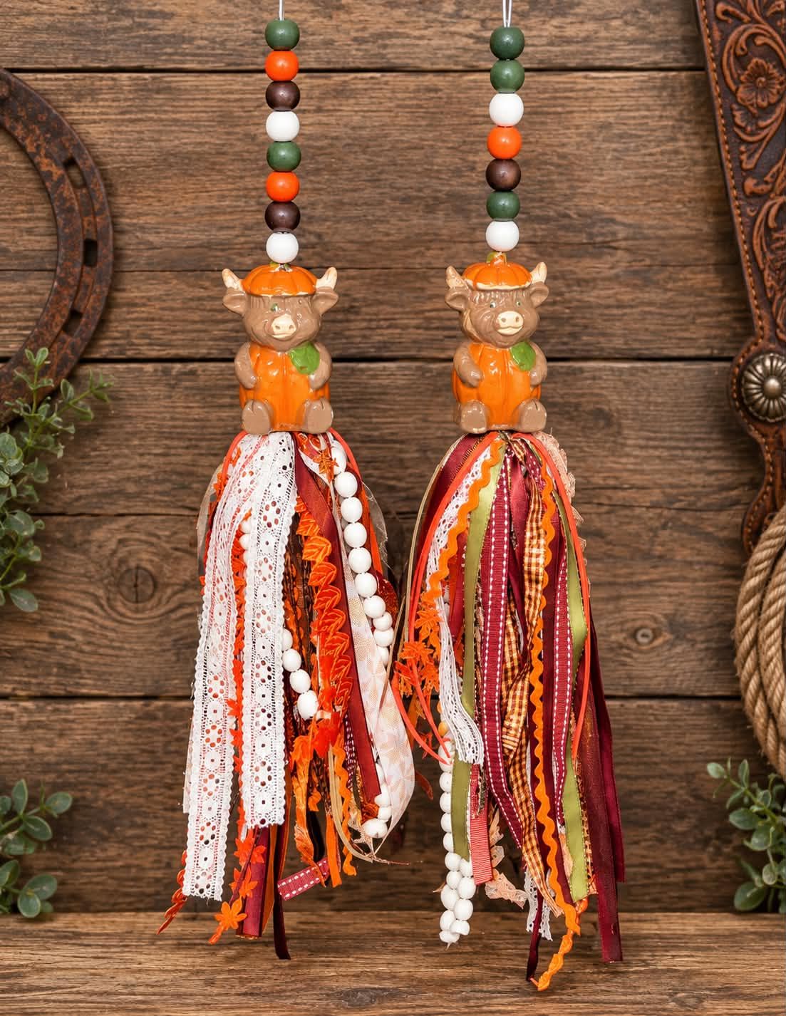 Highland Cow Fall Salt Shaker Tassels!