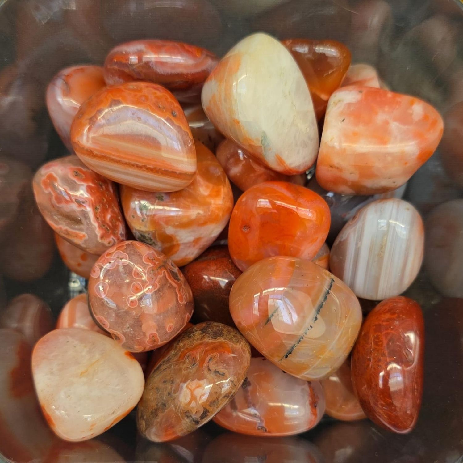 Red Agate Tumbled Gemstone 15-20mm 100g Pack