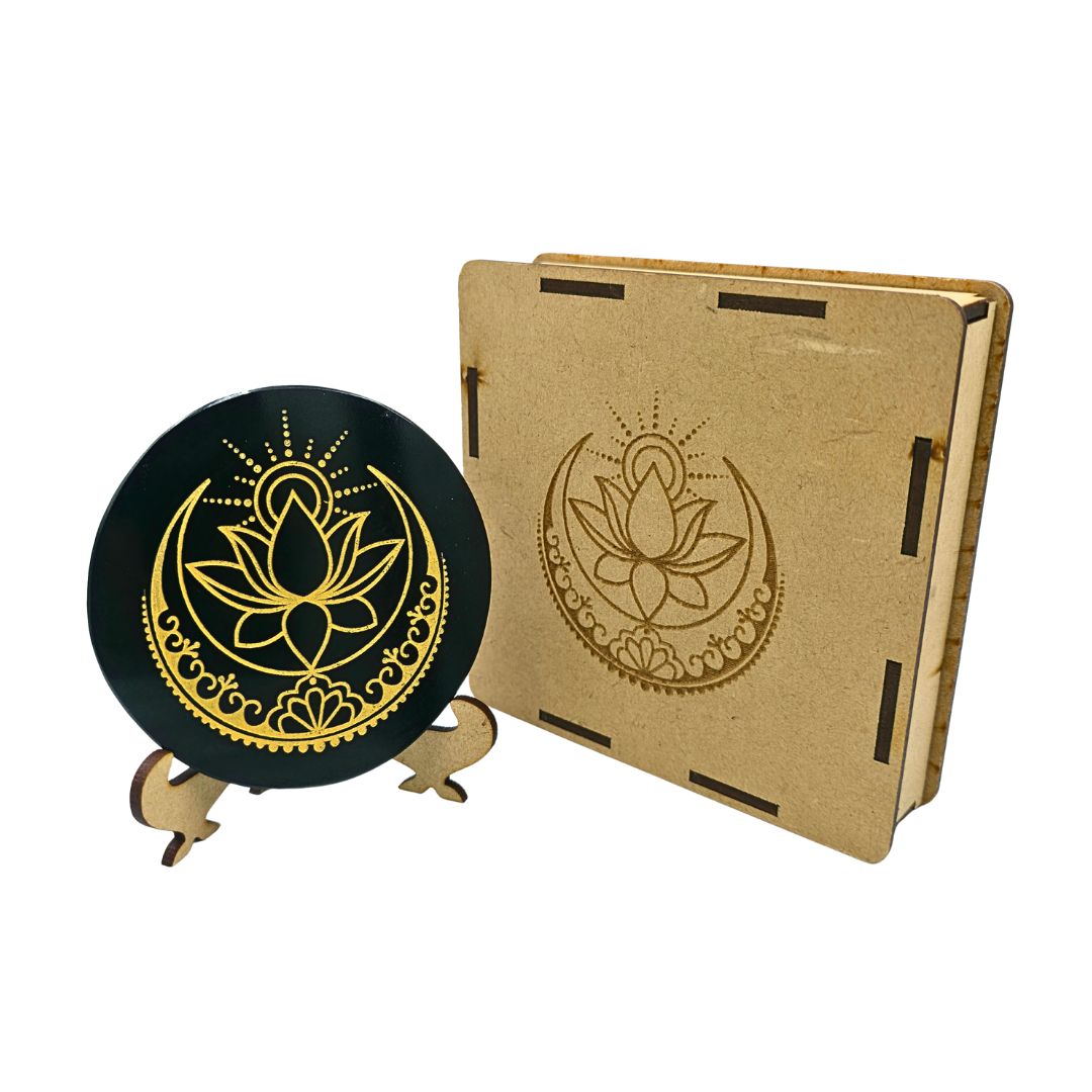 Tourmaline Boxed Round Plate Lotus with Moon and Sunrays (Gold)