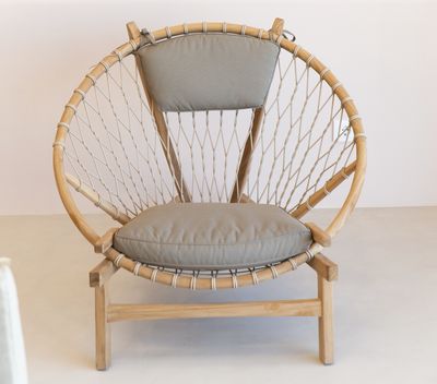 Sita Lounge Chair