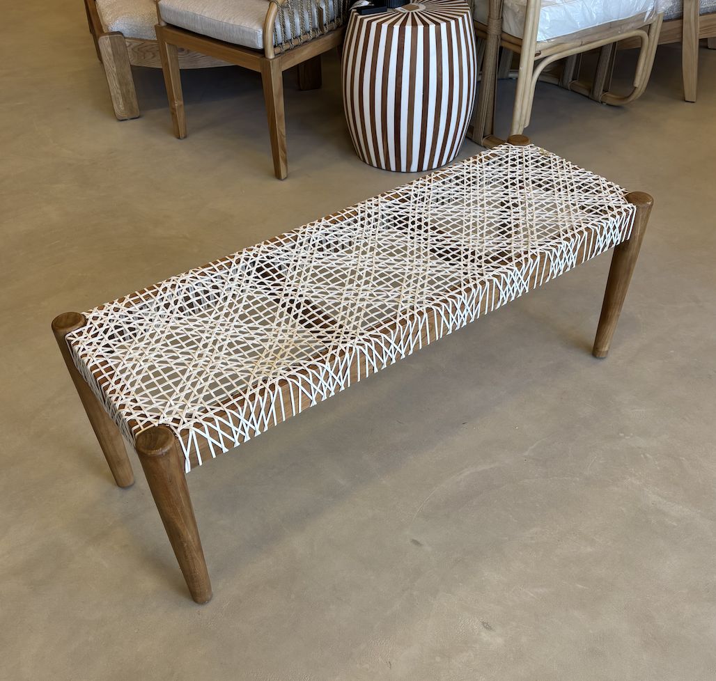 Retro Chamine Bench