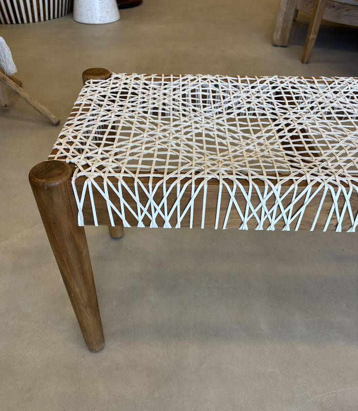 Retro Chamine Bench