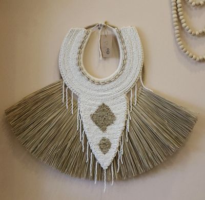 Natural Hanging Wall Decor raffia