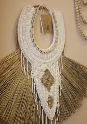 Natural Hanging Wall Decor raffia