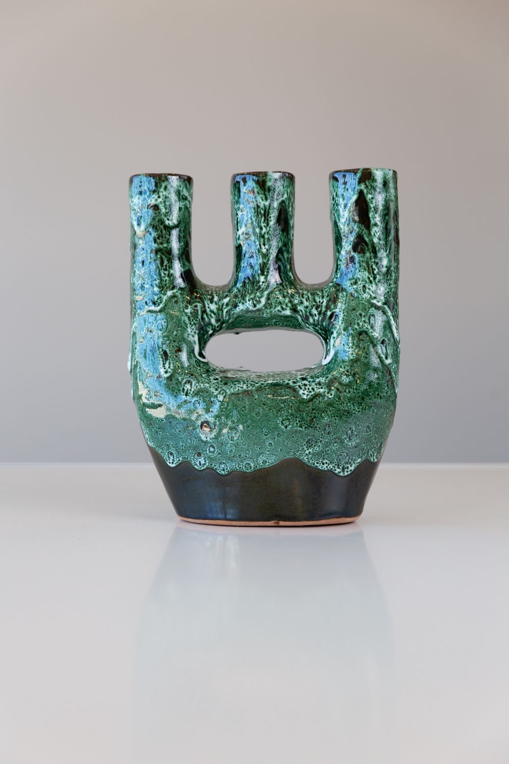 Kenza Green Vase