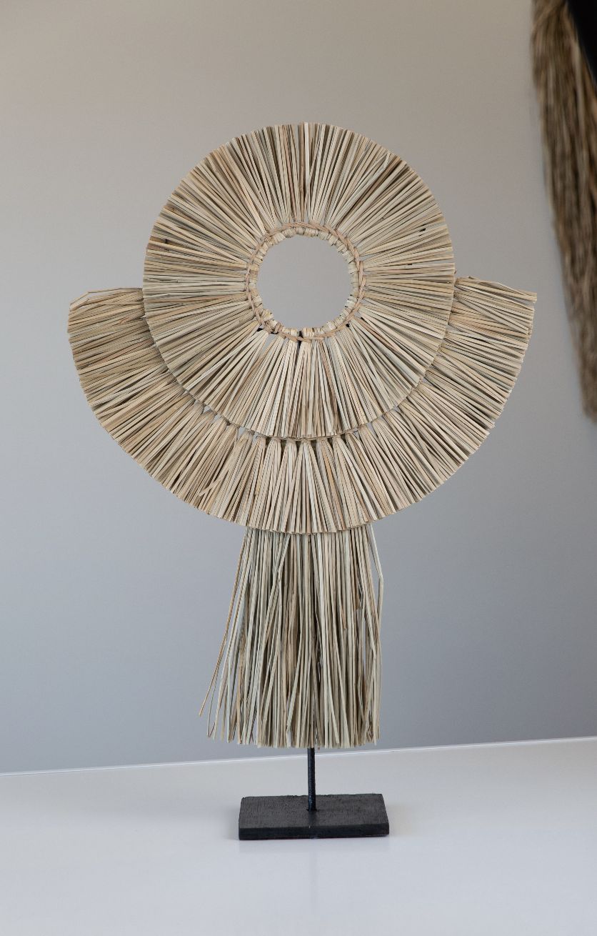 Lombok Reed Angel Collar on Stand