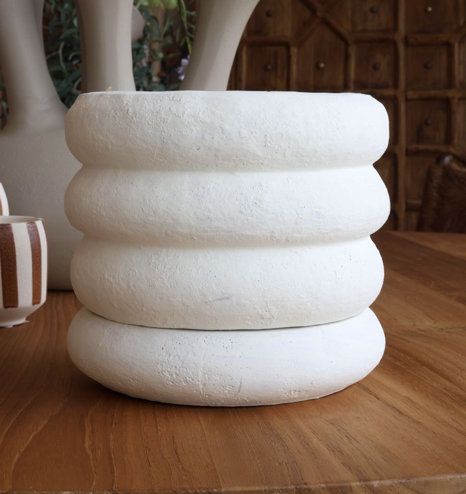 White Bubble Cement Pot