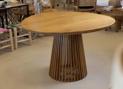Vista Dining Table