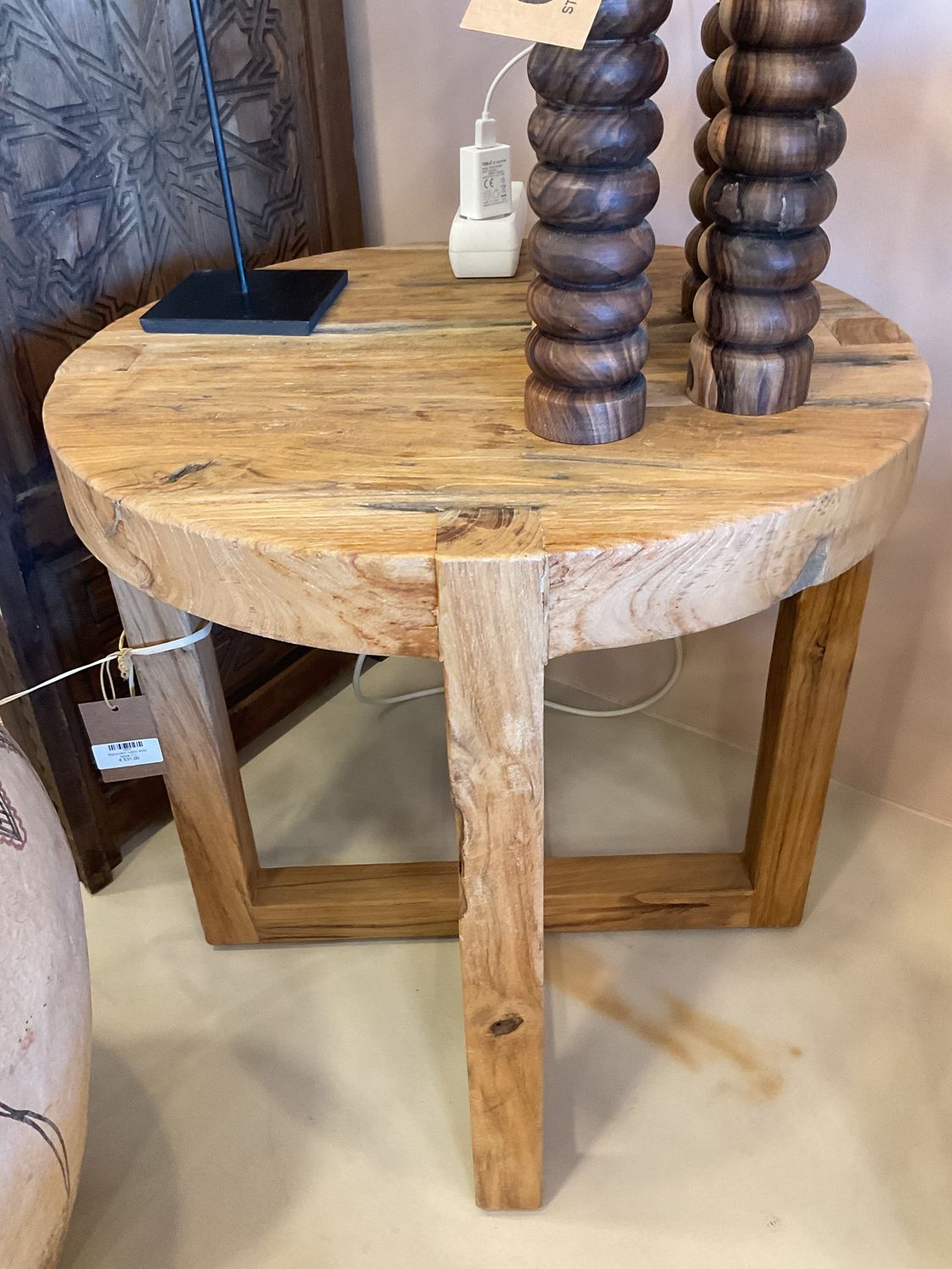 Recycled rustic side table (1)