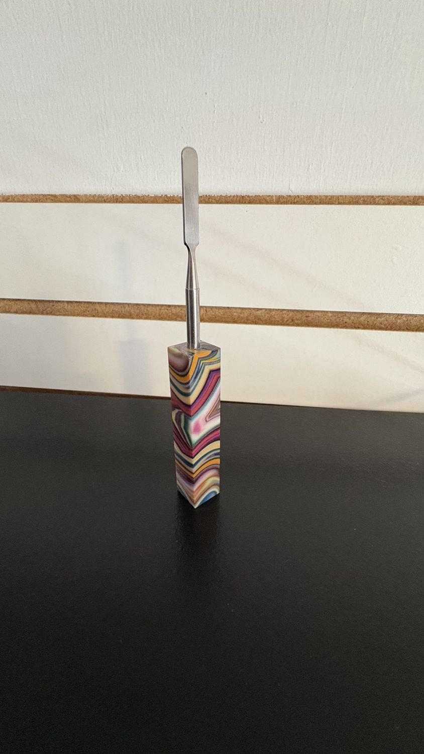 Marble / rainbow effect dabbing stick