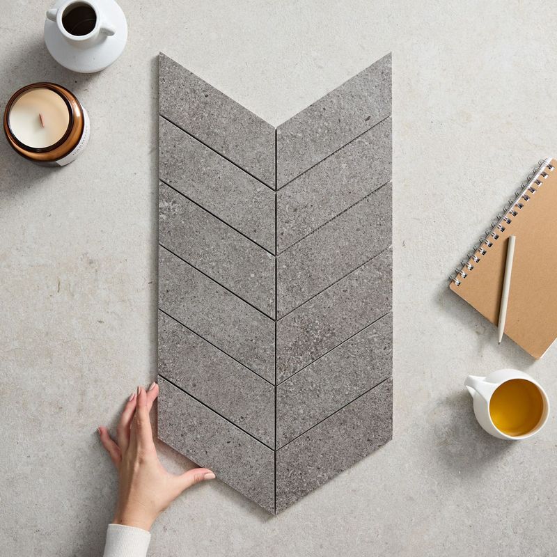 ART TERRAZZO CHARCOAL CHEVRON MOSAIC ART713CHEV 300 X 600MM (price per Sheet)