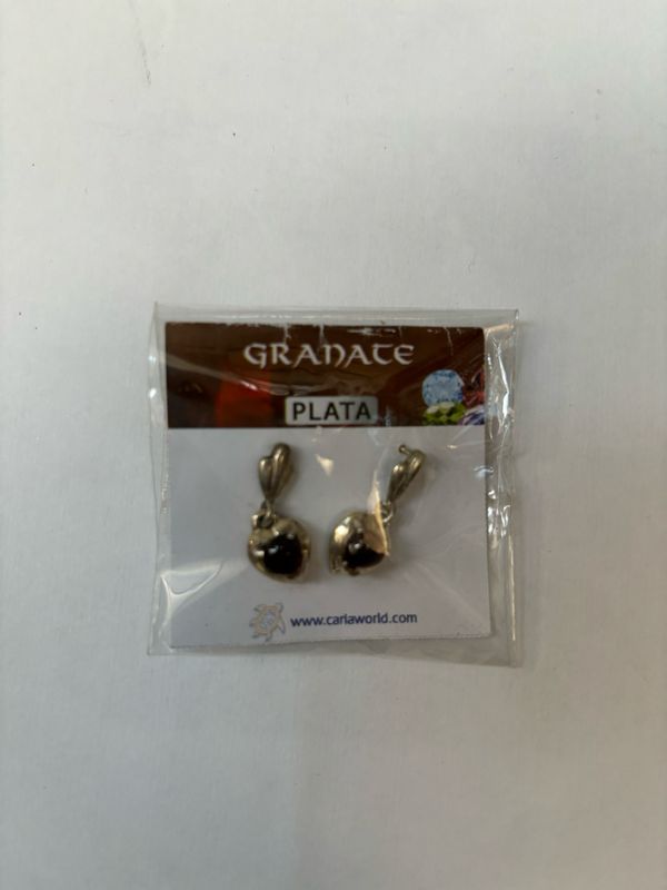Pendientes Granate