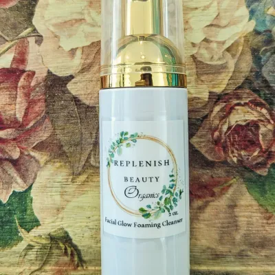 Glow Foaming Facial Cleanser